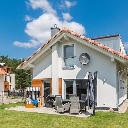 5 Sterne-Ferienhaus Eisvogel Am See Mit Sauna Und Kamin Krakow am See Esterno foto